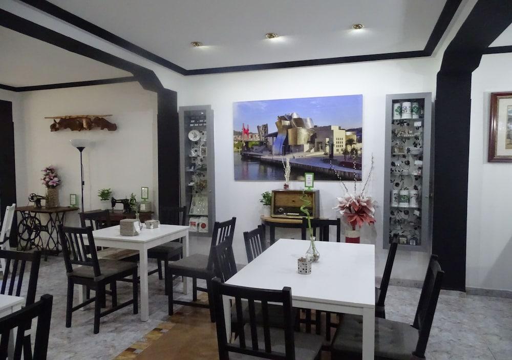 Arenal Suites בילבאו מראה חיצוני תמונה