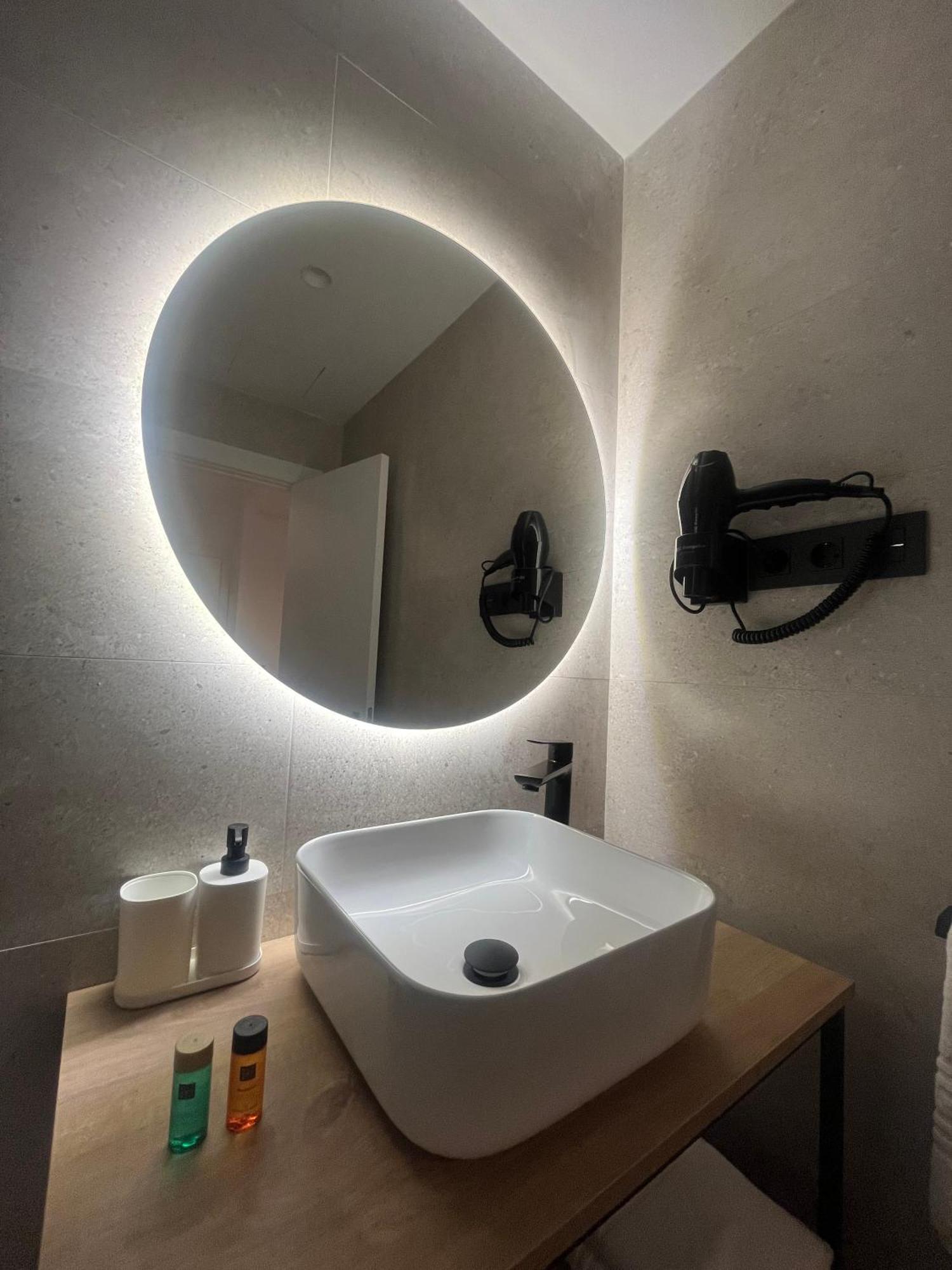 Arenal Suites בילבאו מראה חיצוני תמונה